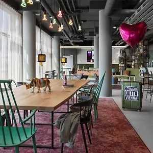 Moxy East 3*, Viyana Avusturya