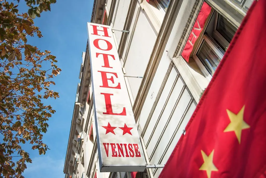 Hotel De Venise Paris 2*,