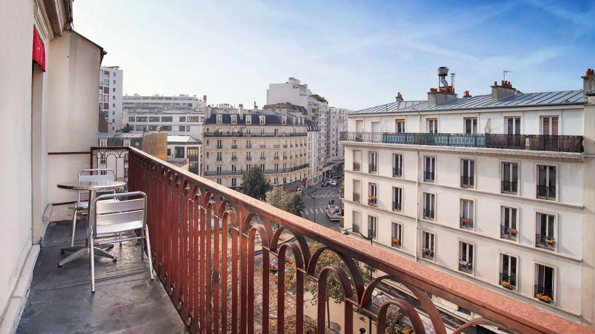 Hotel De Venise Paris 2*,